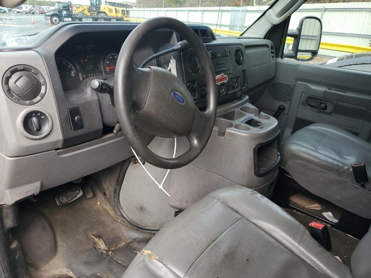 2011 Ford Econoline E350 Super Duty Van VIN: 1FTSS3EL6BDB36796 Lot: 92690915