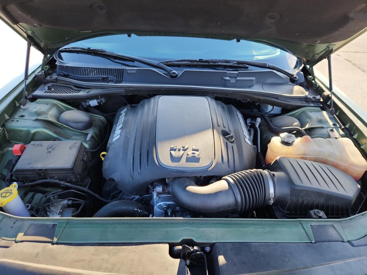 2021 Dodge Challenger R/T VIN: 2C3CDZBT8MH670382 Lot: 92674905