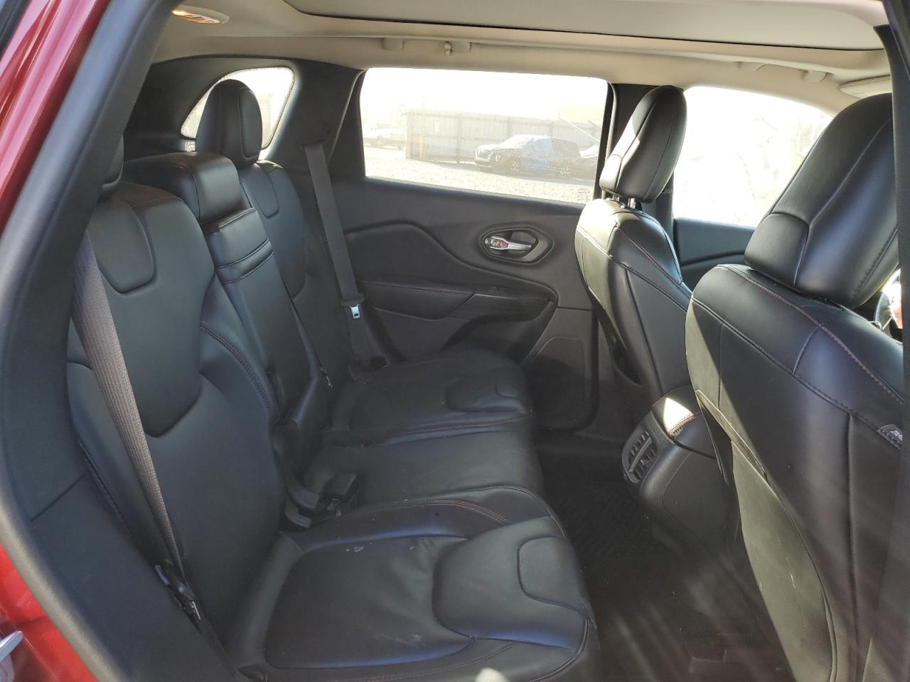 2016 Jeep Cherokee Trailhawk VIN: 1C4PJMBS5GW169634 Lot: 92842975