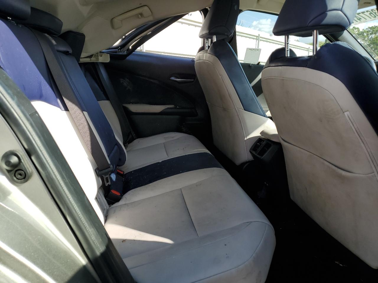 2022 Lexus Ux 250H Base VIN: JTHX9JBH8N2056825 Lot: 93677475