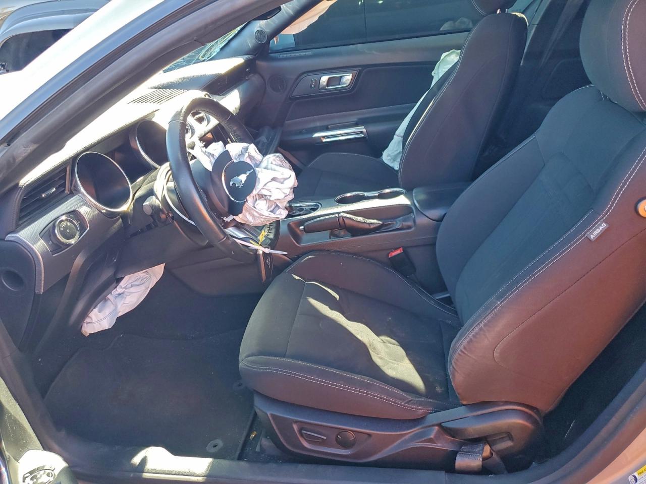 2020 Ford Mustang VIN: 1FA6P8THXL5176668 Lot: 92401365