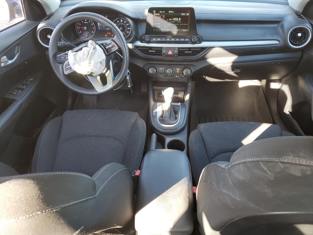 2021 Kia Forte Fe VIN: 3KPF24AD2ME301086 Lot: 91884355