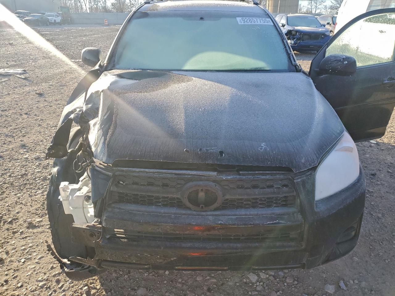 2011 Toyota Rav4 VIN: 2T3BF4DV7BW136385 Lot: 92857755