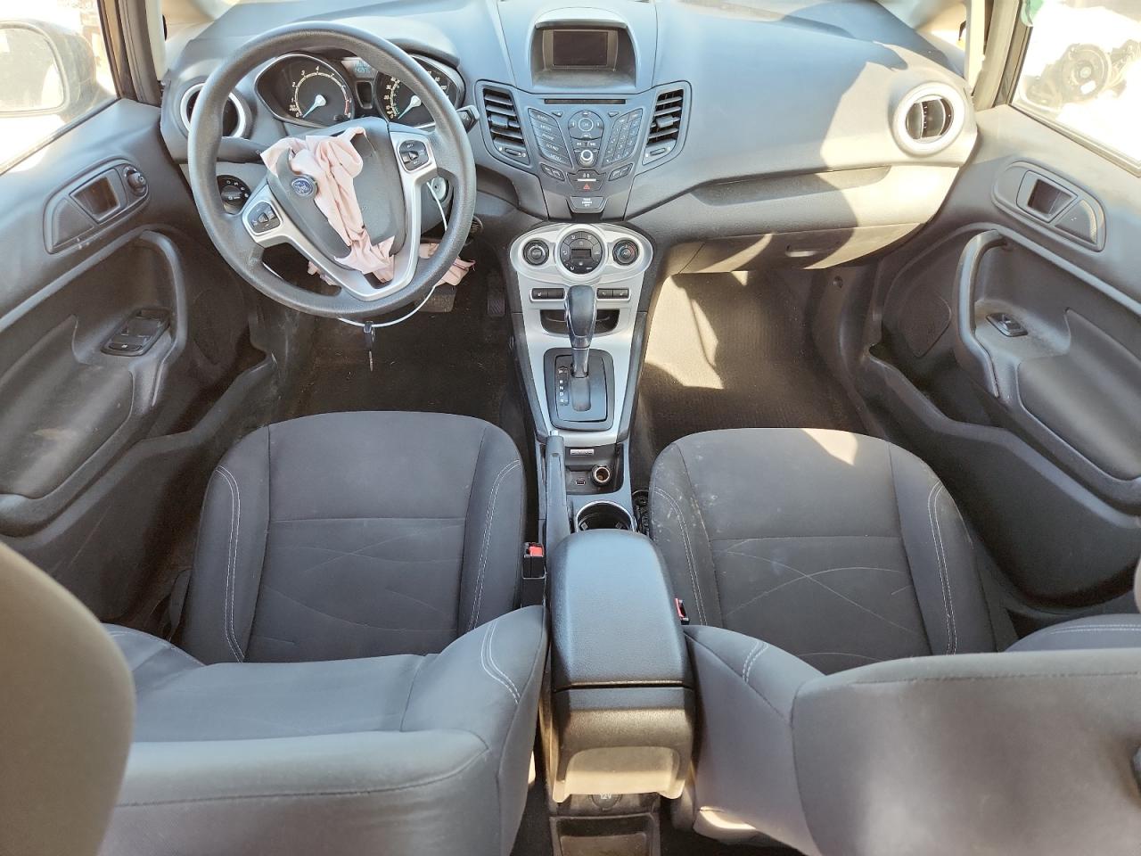 2018 Ford Fiesta Se VIN: 3FADP4EJ0JM104451 Lot: 92779905