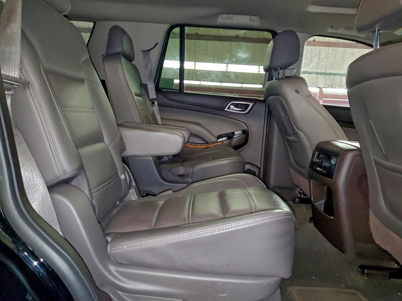 2015 GMC Yukon Denali VIN: 1GKS2CKJ4FR734806 Lot: 94568945