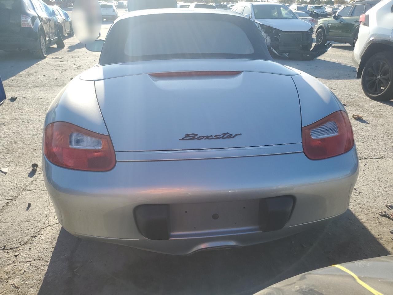 2002 Porsche Boxster VIN: WP0CA298X2U624608 Lot: 90745575