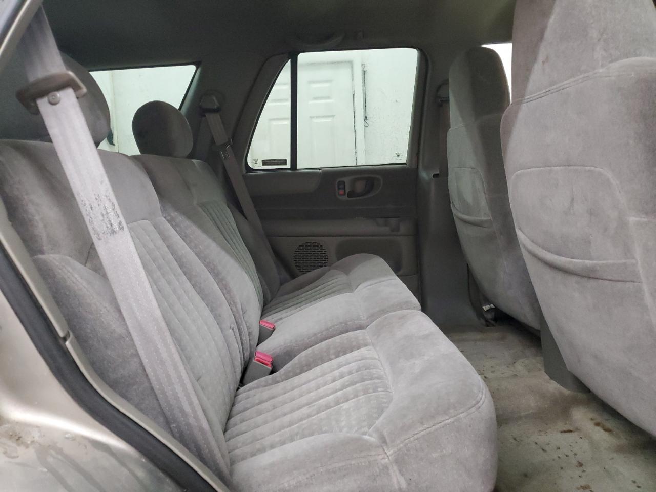 2001 Chevrolet Blazer VIN: 1GNCS13W012192515 Lot: 91432095