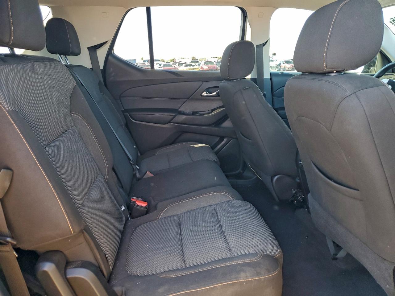 2019 Chevrolet Traverse Ls VIN: 1GNERFKW4KJ142419 Lot: 94594015