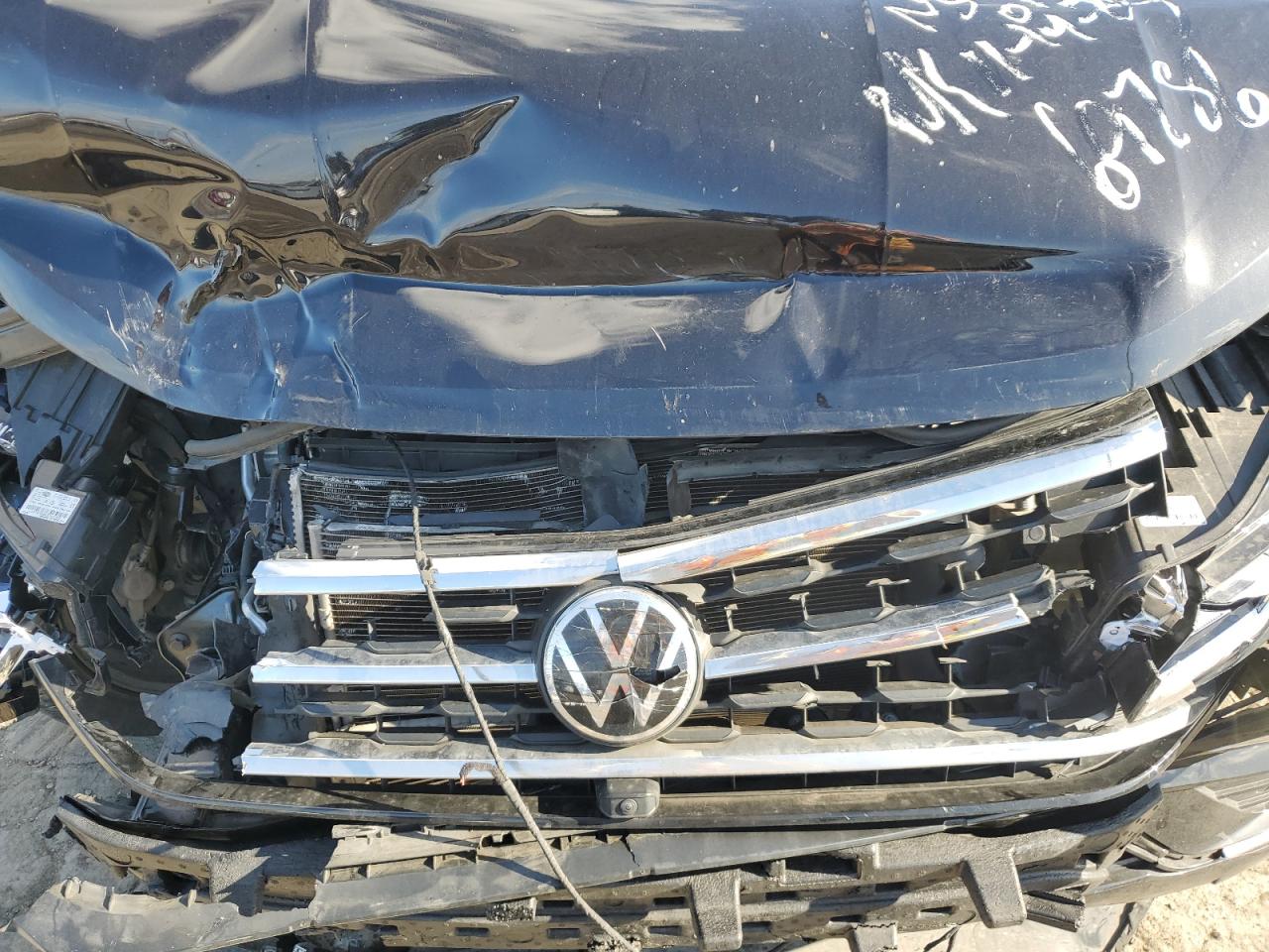 2023 Volkswagen Atlas Cross Sport Sel Premium R-Line VIN: 1V2FE2CA6PC226613 Lot: 93692875