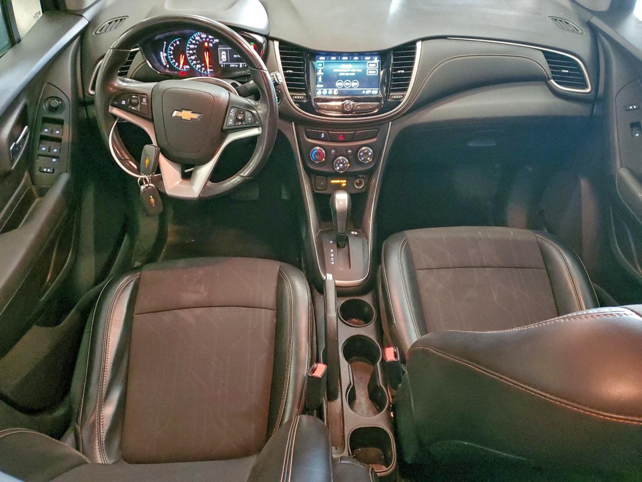 2018 Chevrolet Trax 1Lt VIN: 3GNCJPSB1JL389745 Lot: 94154785