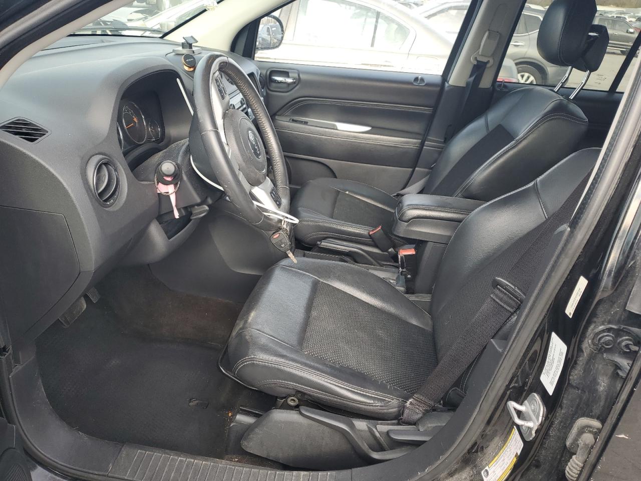 2014 Jeep Compass Latitude VIN: 1C4NJDEB1ED501340 Lot: 93044445