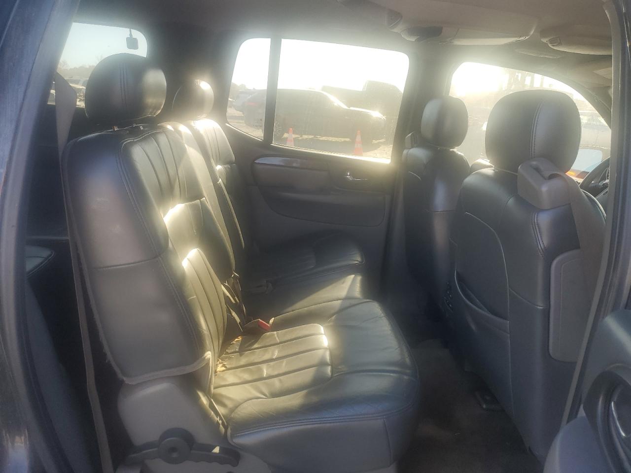 2003 GMC Envoy Xl VIN: 1GKET16P736177576 Lot: 92858195