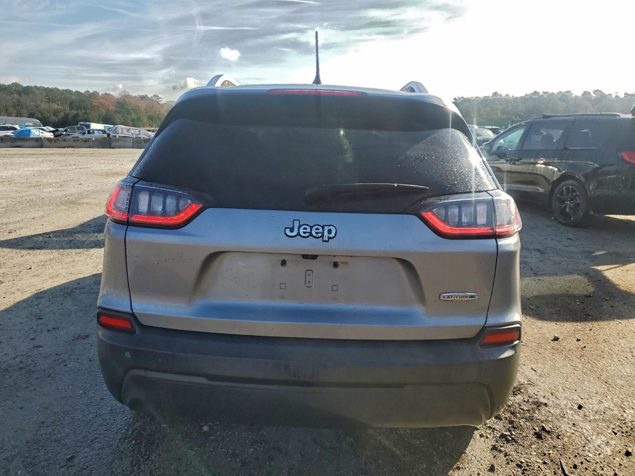 2021 Jeep Cherokee Latitude Plus VIN: 1C4PJLLB9MD169281 Lot: 92767095