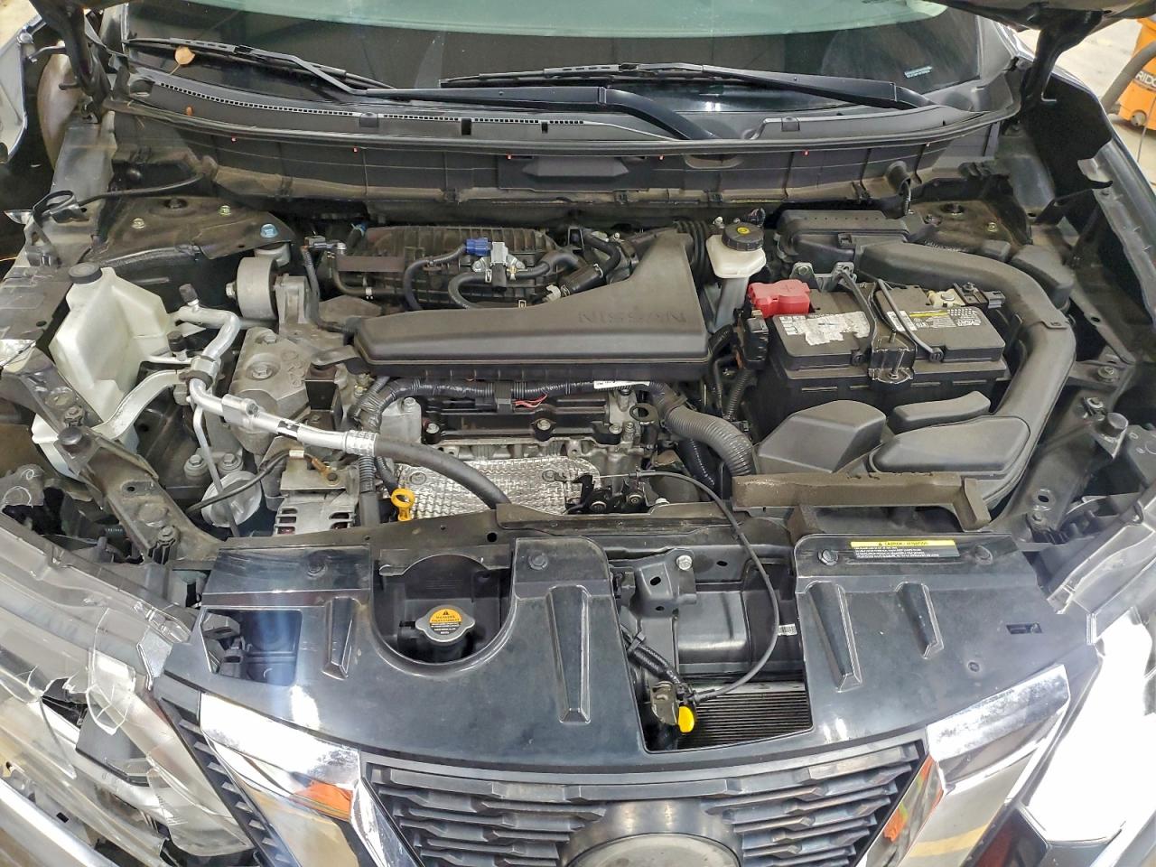 2019 Nissan Rogue S VIN: 5N1AT2MT1KC825828 Lot: 94393385