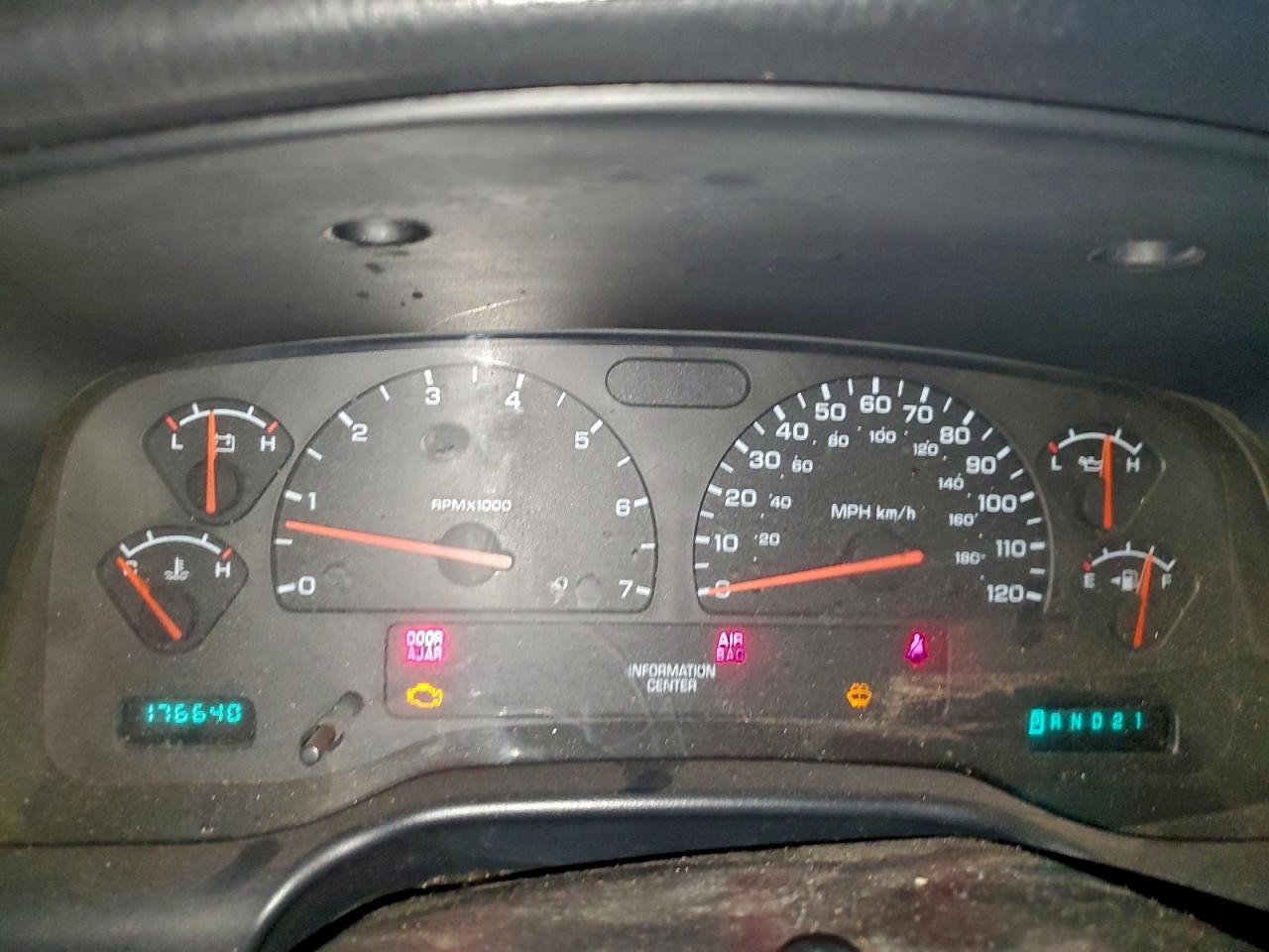 2004 Dodge Dakota Quad Sport VIN: 1D7HL38N24S561327 Lot: 93733775