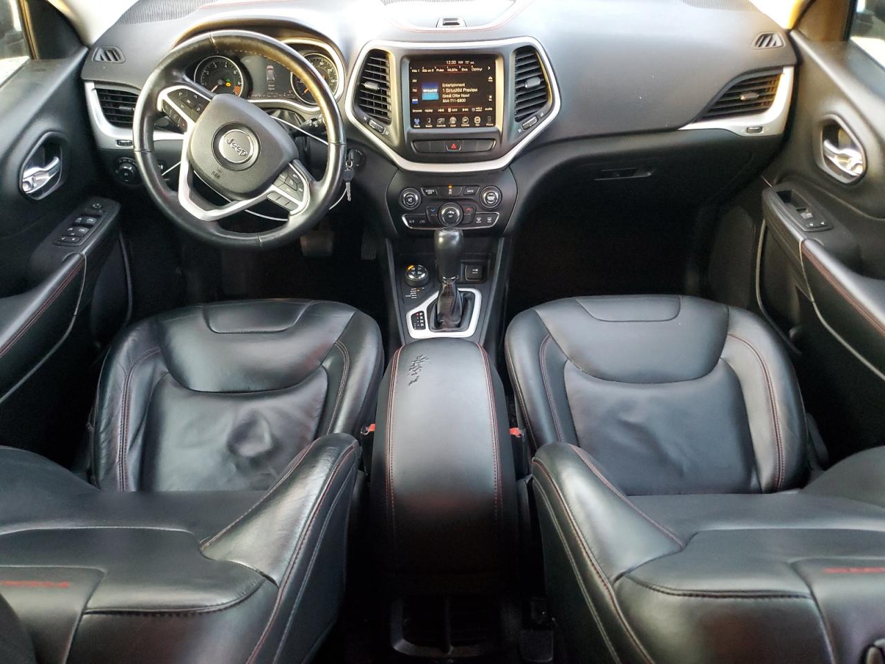 2015 Jeep Cherokee Trailhawk VIN: 1C4PJMBB9FW607070 Lot: 90738135