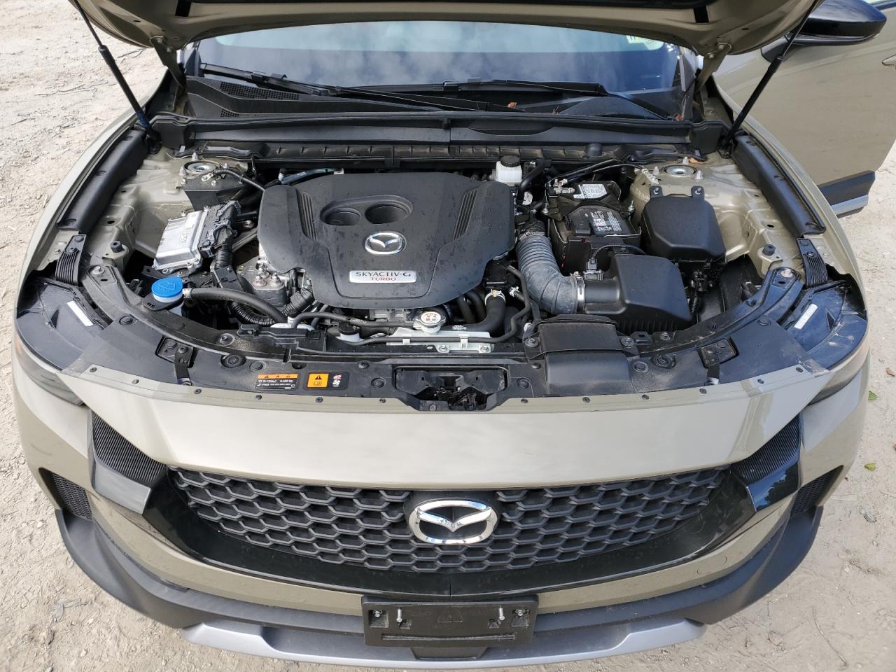 2025 Mazda Cx-50 Base VIN: 7MMVABXY4SN329817 Lot: 92083155