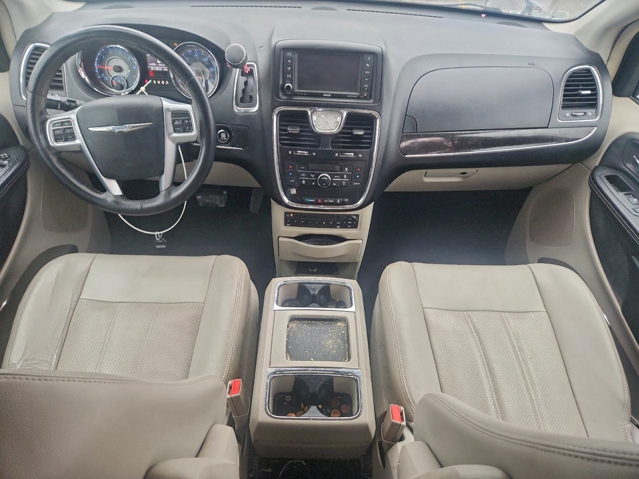 2013 Chrysler Town & Country Touring L VIN: 2C4RC1CG4DR589613 Lot: 93346975