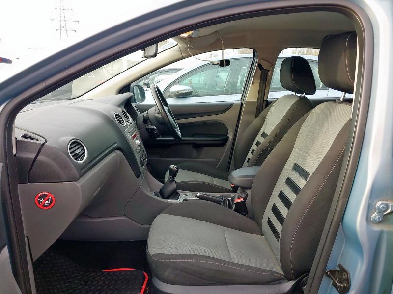 2009 FORD FOCUS 1.6 ZETEC 5DR