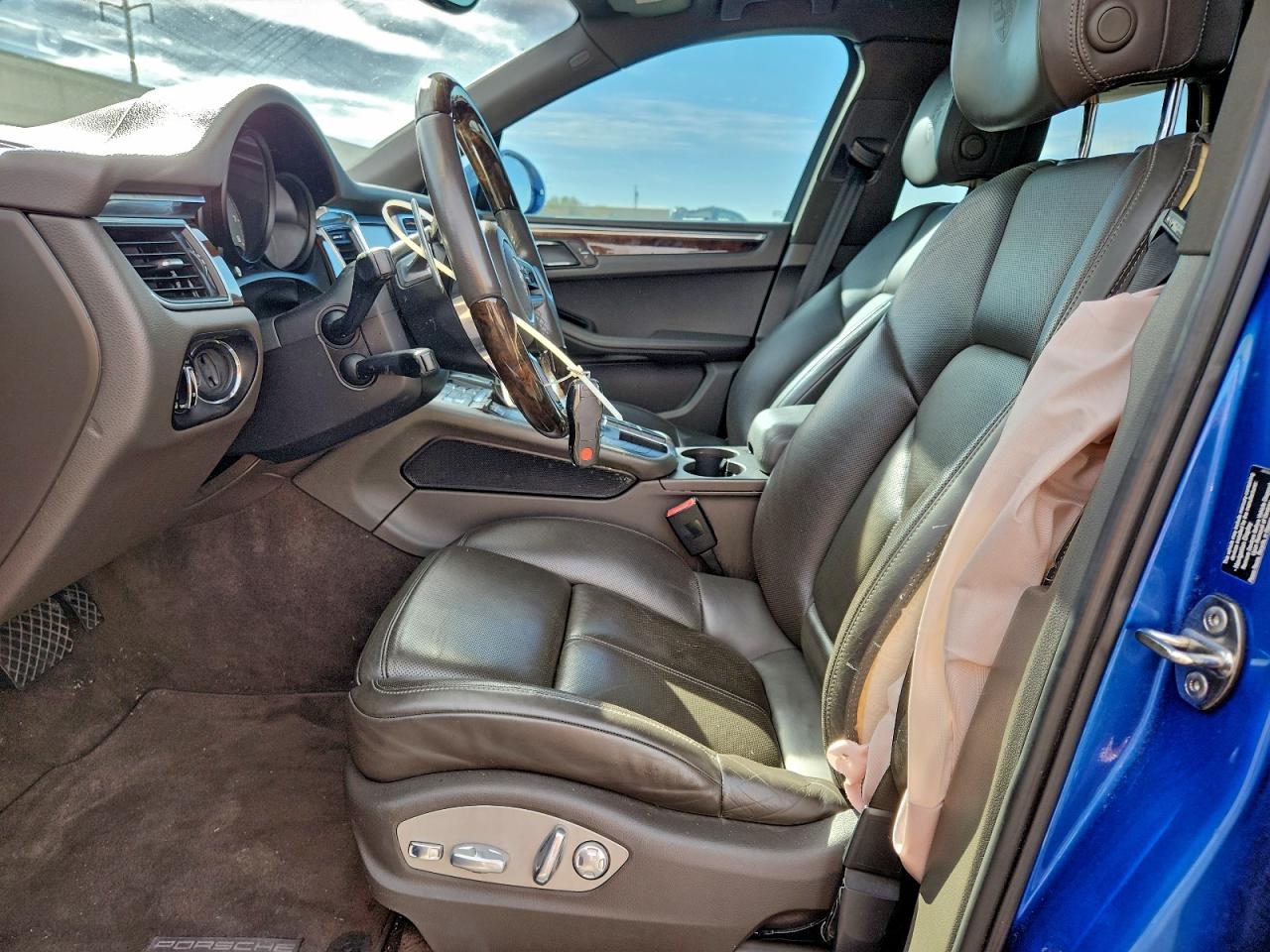 2015 Porsche Macan S VIN: WP1AB2A50FLB65699 Lot: 94522265