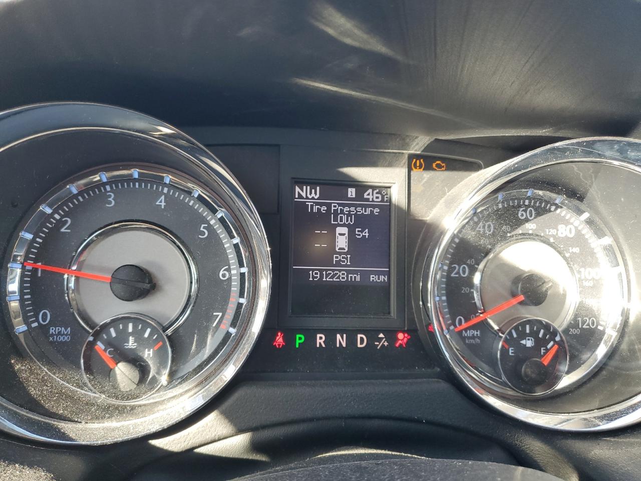 2011 Chrysler Town & Country Touring L VIN: 2A4RR8DG8BR616986 Lot: 92668395