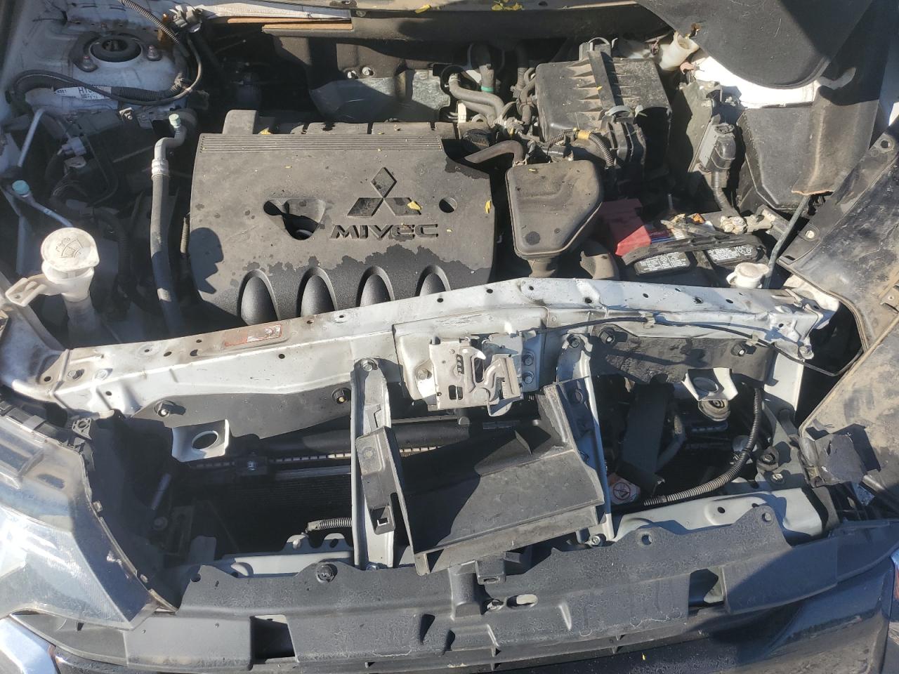 2016 Mitsubishi Outlander Se VIN: JA4AD3A36GZ013872 Lot: 92823985