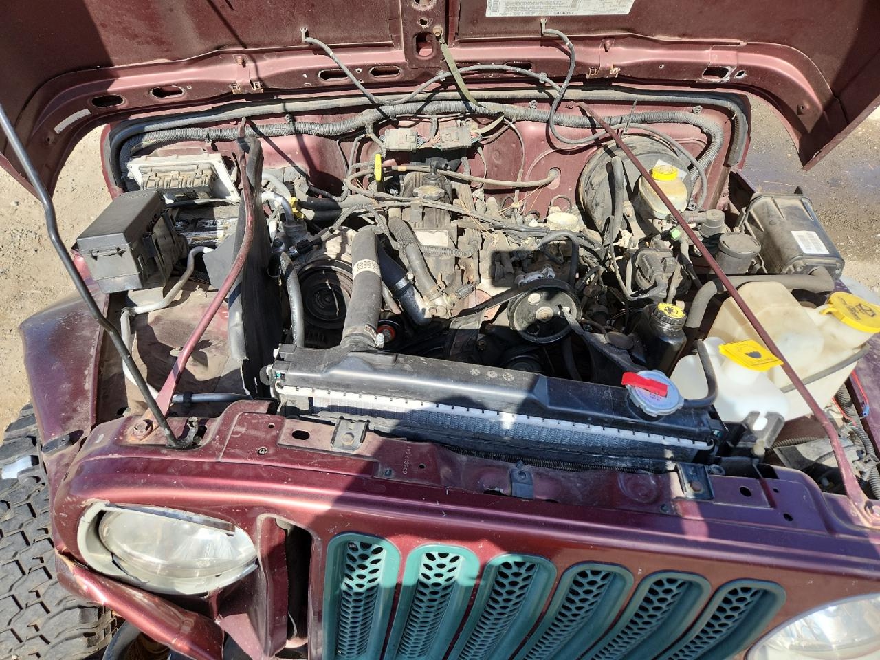 2002 Jeep Wrangler / Tj Se VIN: 1J4FA29P82P726356 Lot: 92607725