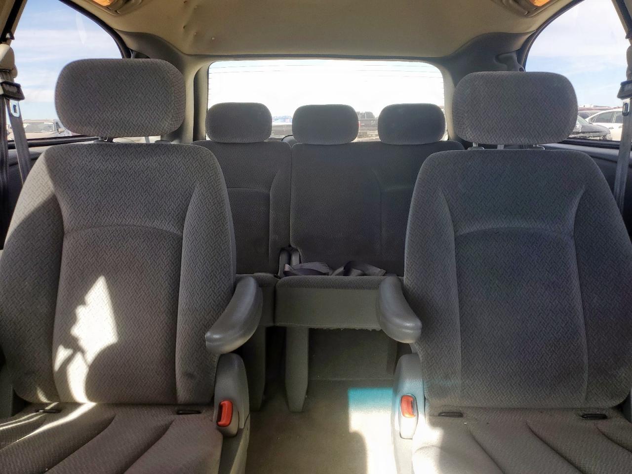 2005 Dodge Grand Caravan Sxt VIN: 2D4GP44L15R474674 Lot: 93410585