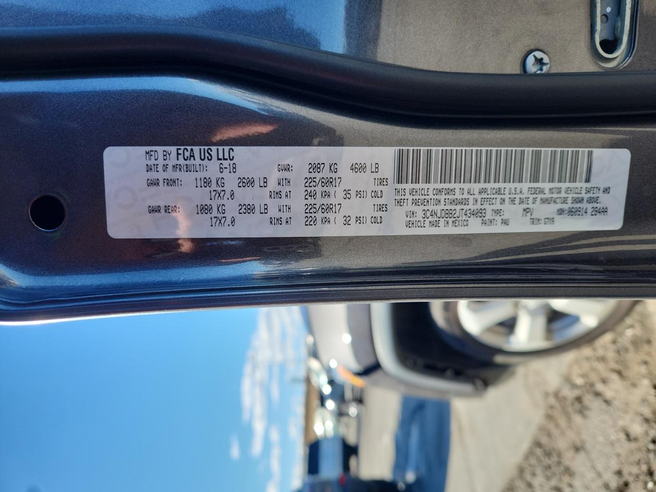 2018 Jeep Compass Latitude VIN: 3C4NJDBB2JT434093 Lot: 93488305