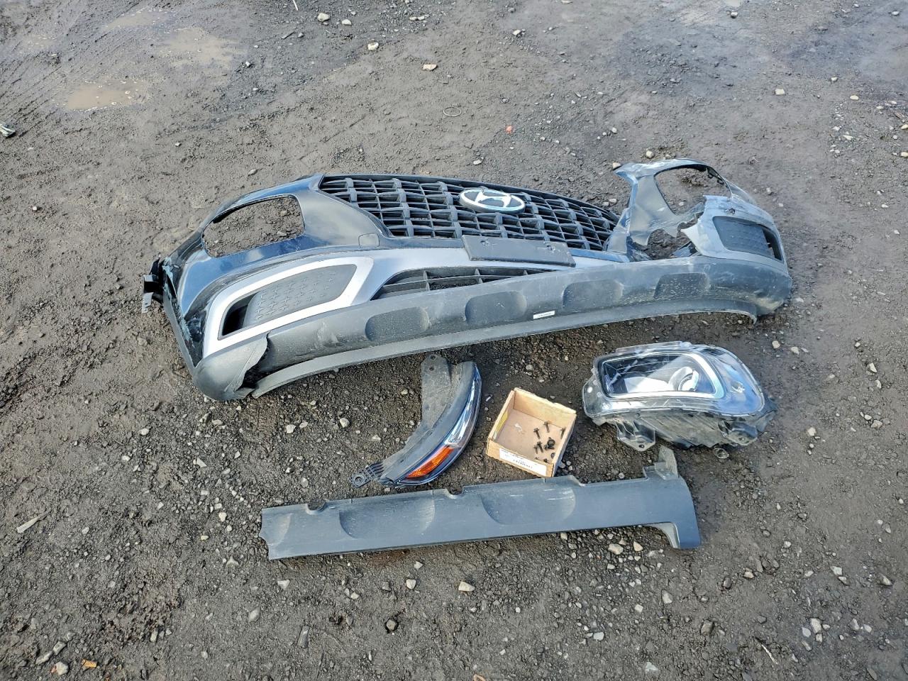 2021 Hyundai Venue Se VIN: KMHRB8A31MU089094 Lot: 94283055