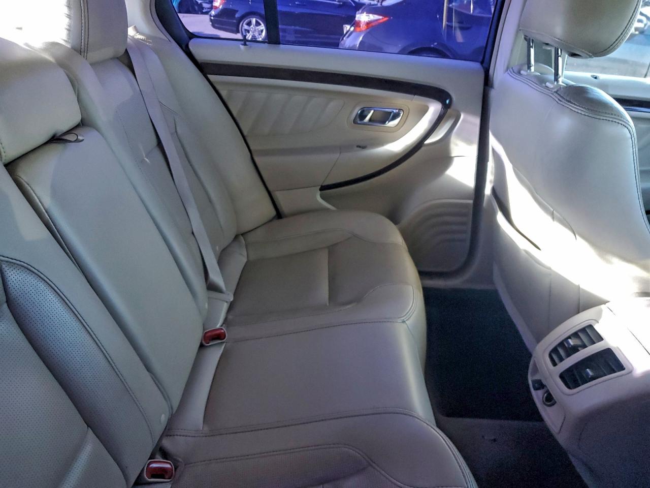 2013 Ford Taurus Limited VIN: 1FAHP2F87DG226854 Lot: 93126615