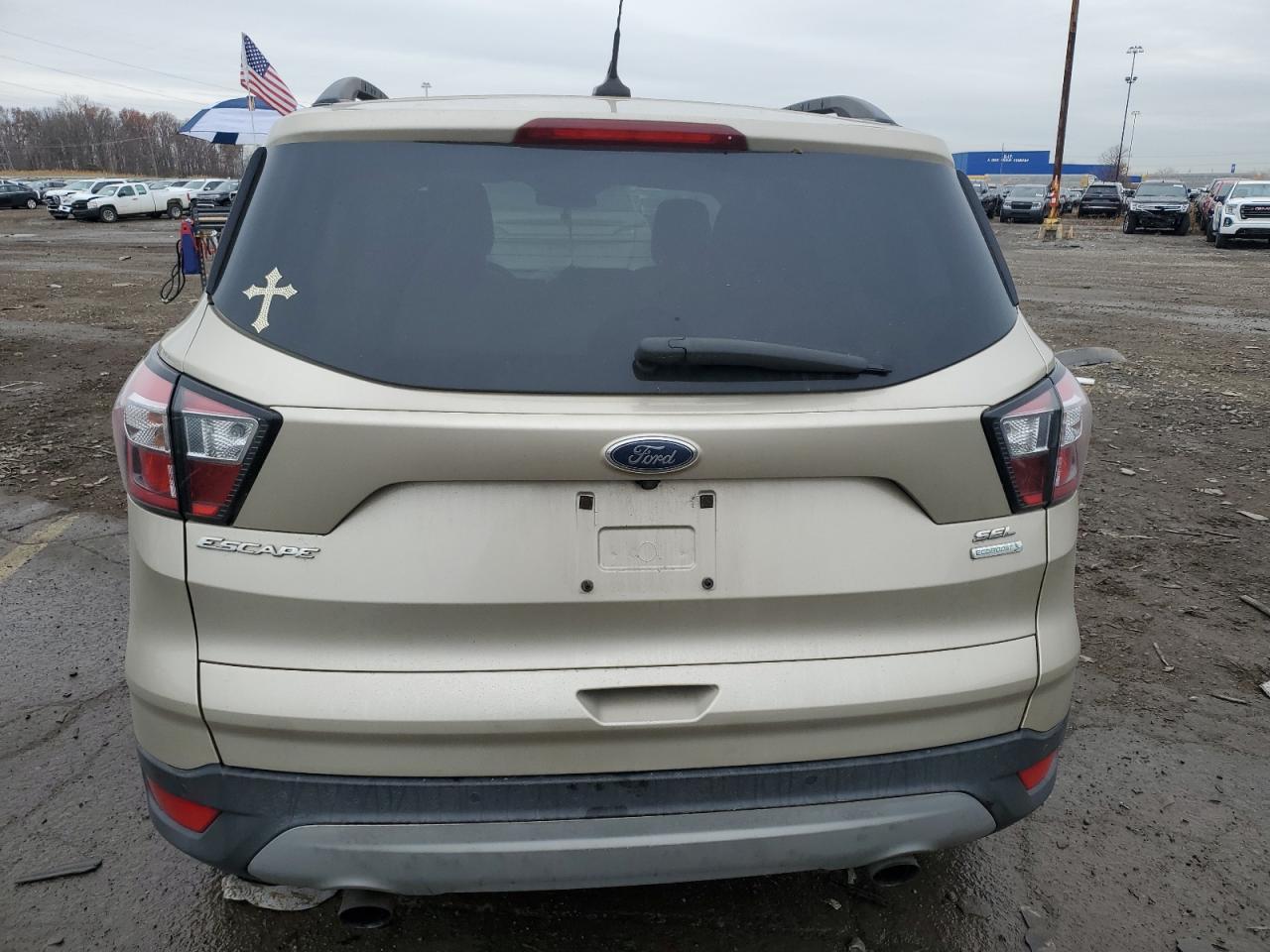 2018 Ford Escape Sel VIN: 1FMCU0HD5JUC33239 Lot: 92612845