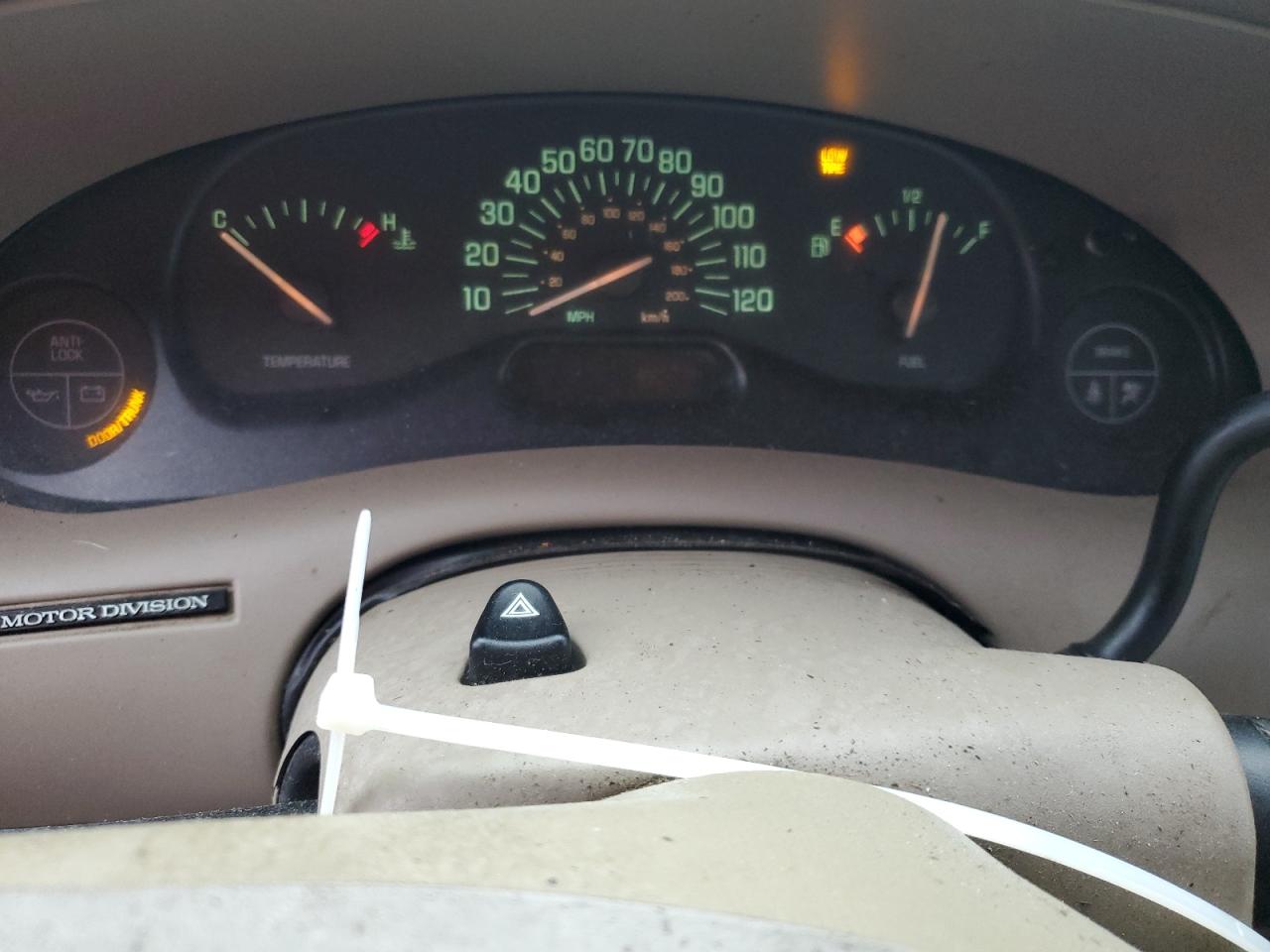 1999 Buick Century Custom VIN: 2G4WS52M2X1528134 Lot: 92330285