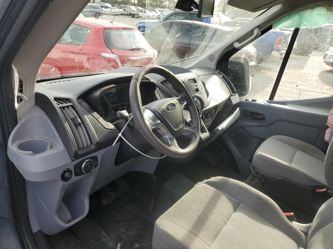 2019 Ford Transit T-250 VIN: 1FTYR3XM0KKA97825 Lot: 90902415