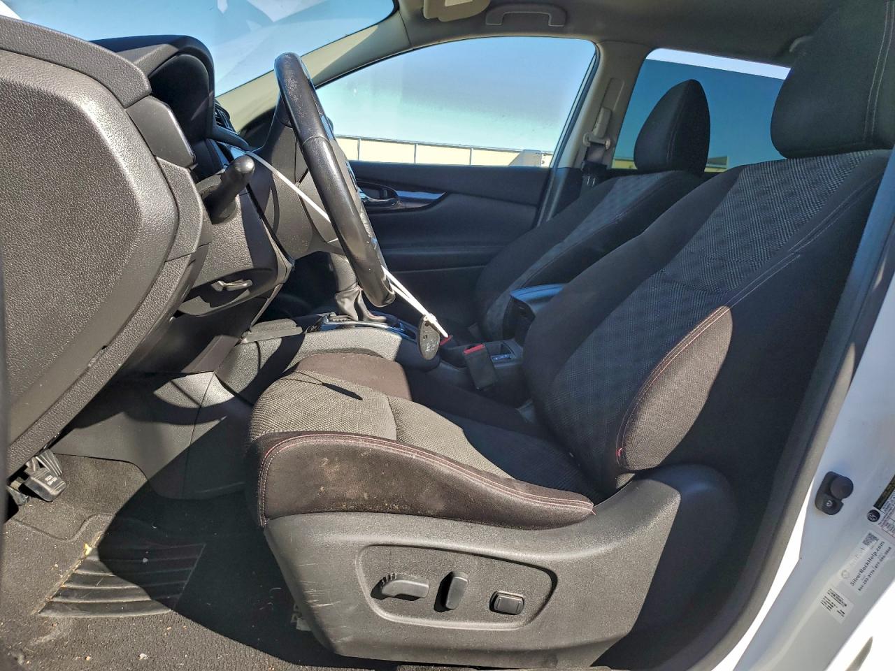 2017 Nissan Rogue Sport S VIN: JN1BJ1CR0HW113898 Lot: 93964005