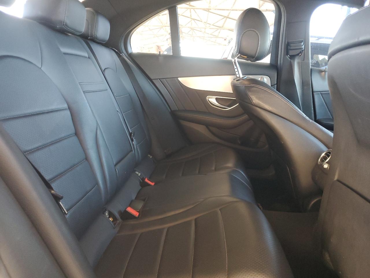 2018 Mercedes-Benz C 300 VIN: 55SWF4JBXJU245664 Lot: 91252895