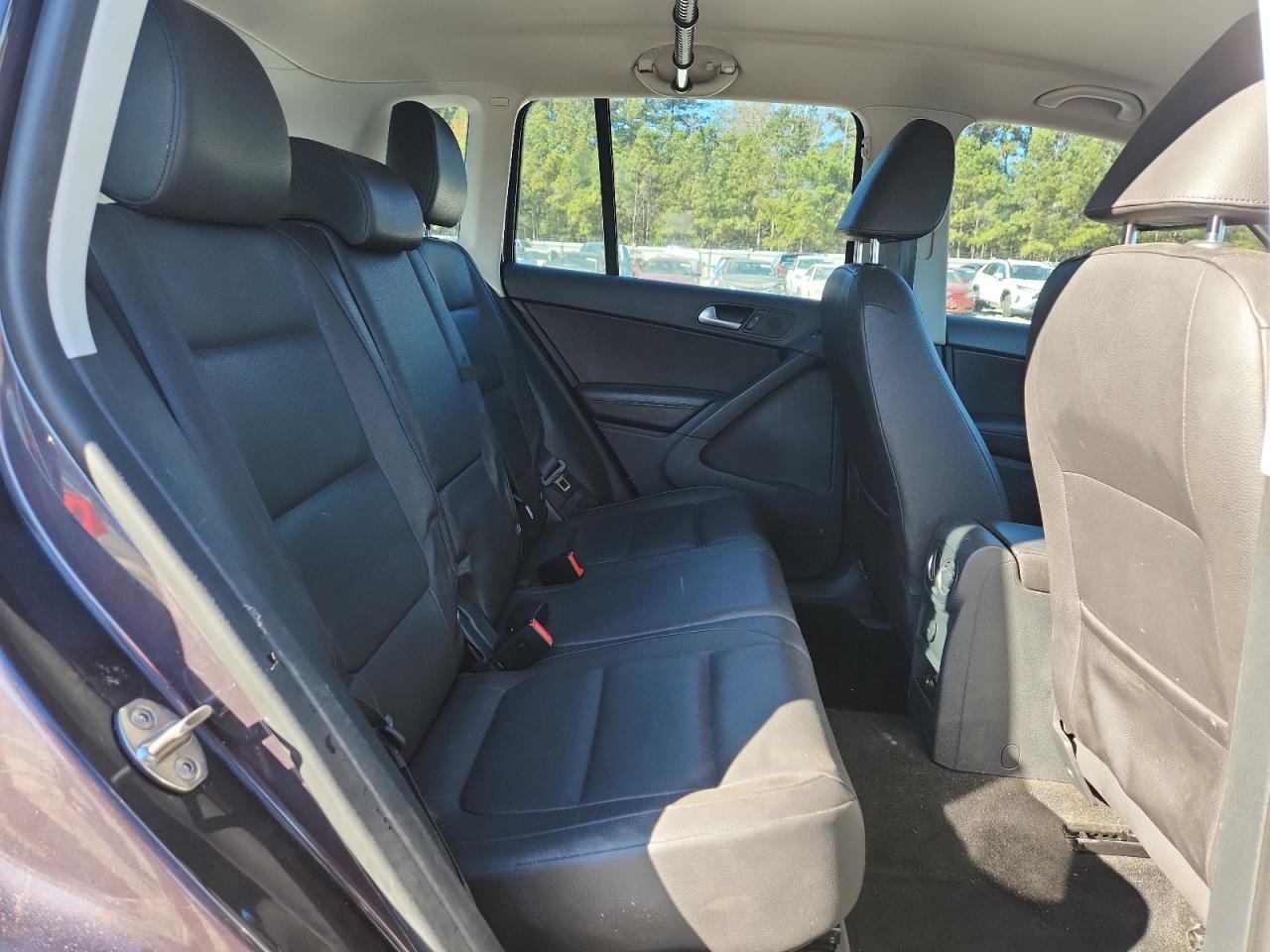 2016 Volkswagen Tiguan S VIN: WVGAV7AX6GW528977 Lot: 92829415