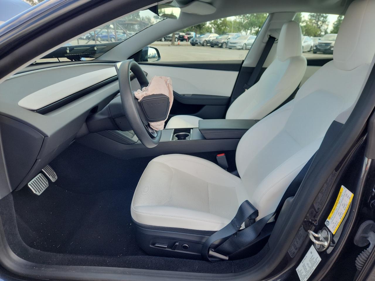 2024 Tesla Model 3 VIN: 5YJ3E1EB6RF811010 Lot: 93488995