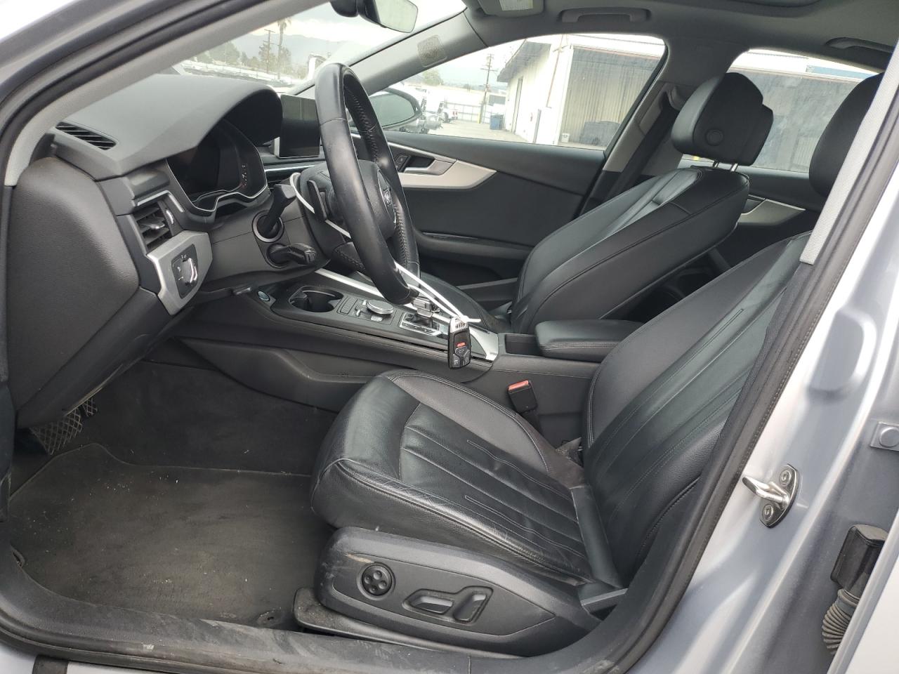 2018 Audi A4 Premium Plus VIN: WAUENAF4XJA165876 Lot: 92682315