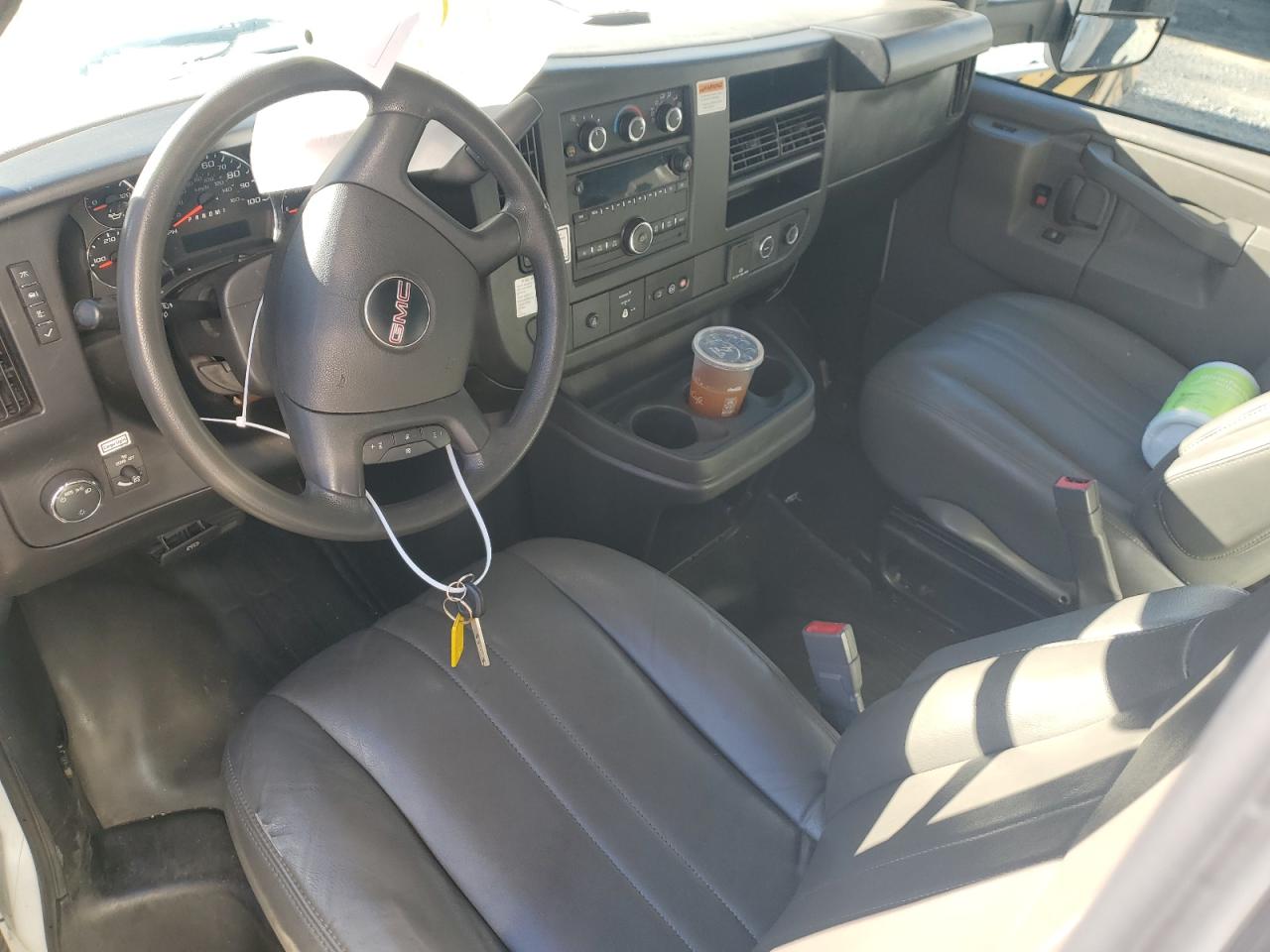 2022 GMC Savana Cut - Delivery Truck VIN: 7GZ37TC79NN011966 Lot: 91908945