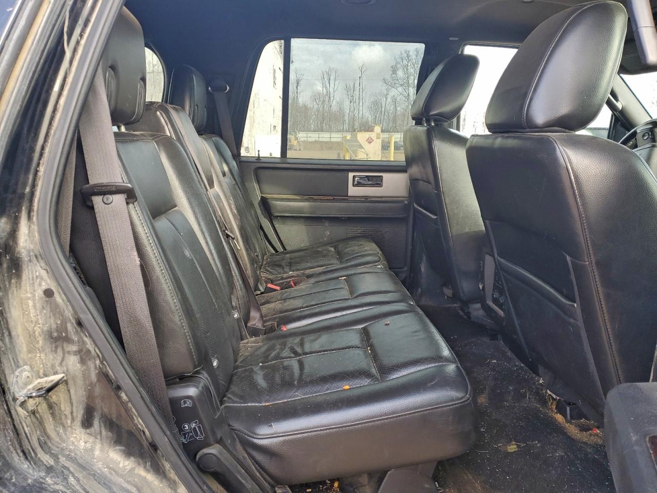 2010 Ford Expedition Limited VIN: 1FMJU2A57AEB54381 Lot: 93238785