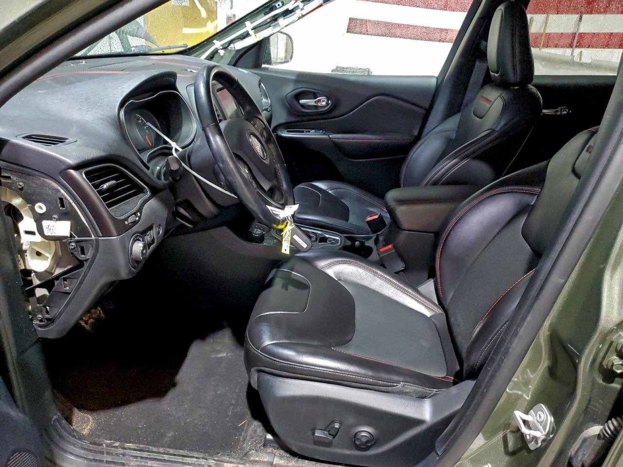 2020 Jeep Cherokee Trailhawk VIN: 1C4PJMBX6LD573124 Lot: 93303735