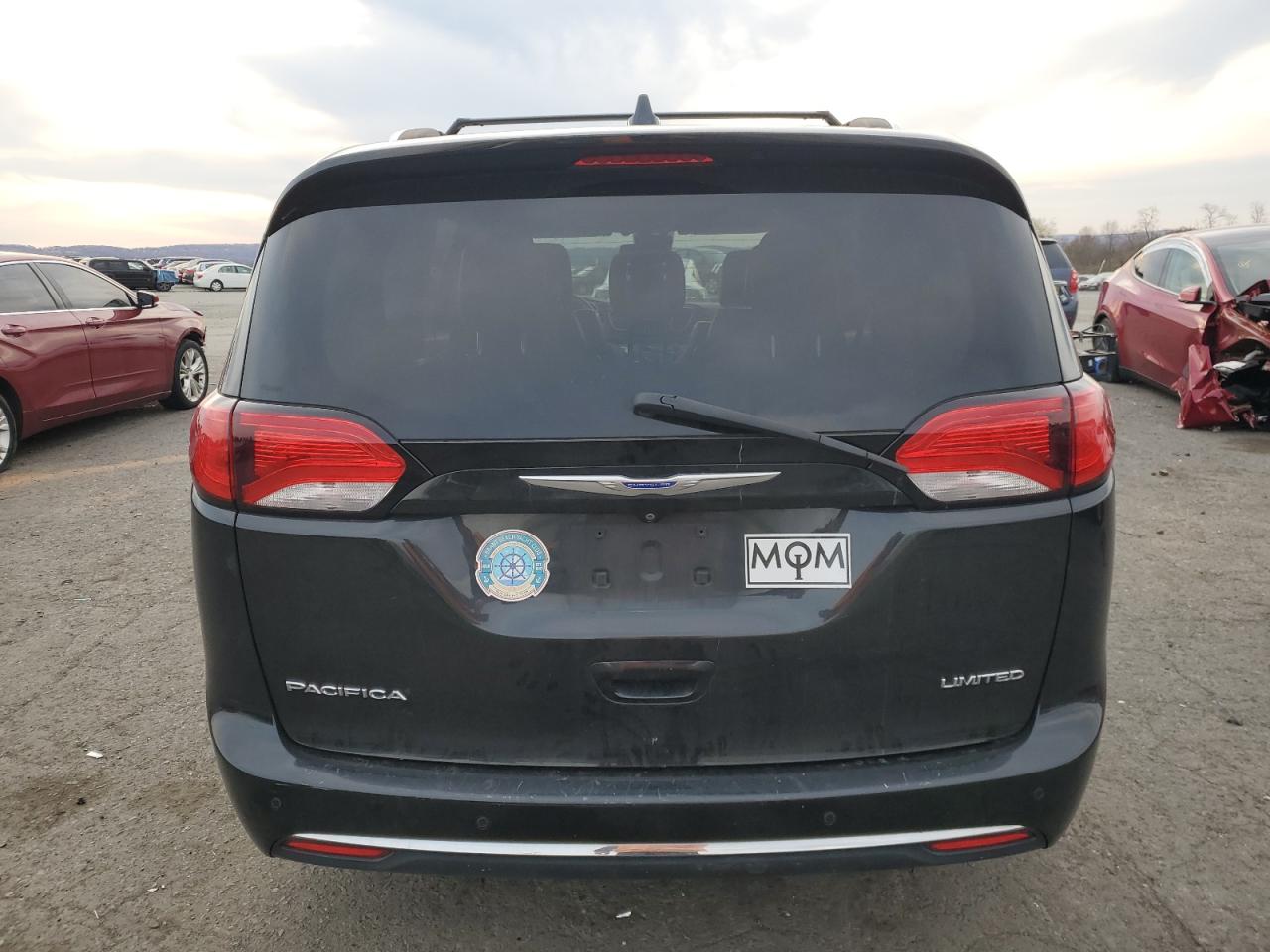 2018 Chrysler Pacifica Limited VIN: 2C4RC1GG0JR226229 Lot: 91633805