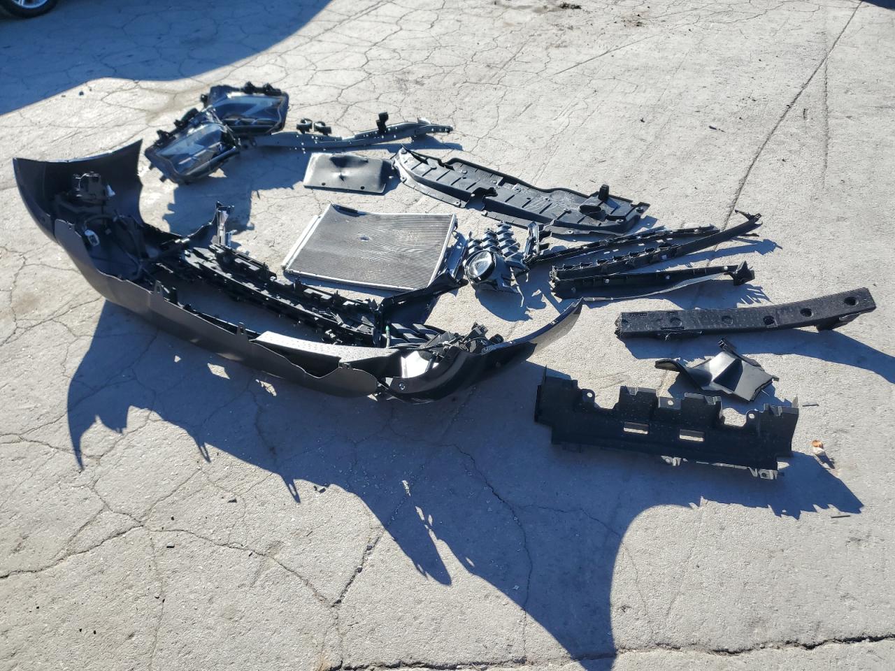 2023 Lexus Gx 460 VIN: JTJAM7BX8P5340891 Lot: 90660395