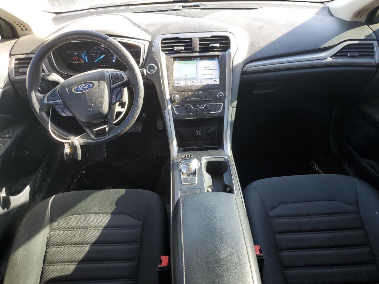 2019 Ford Fusion Se VIN: 3FA6P0LU5KR185109 Lot: 92451855