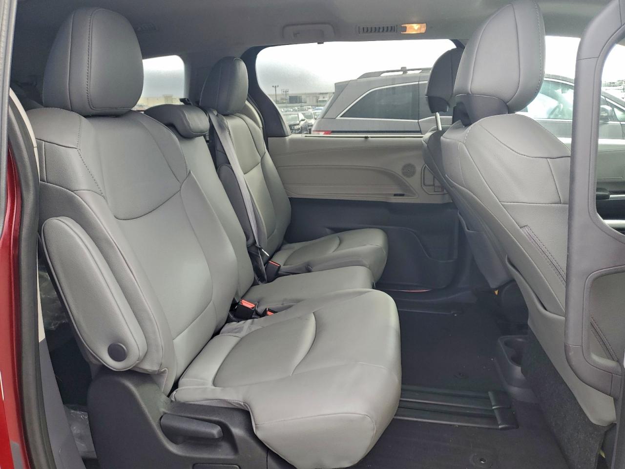 2022 Toyota Sienna Xle VIN: 5TDYRKEC5NS125636 Lot: 94261615