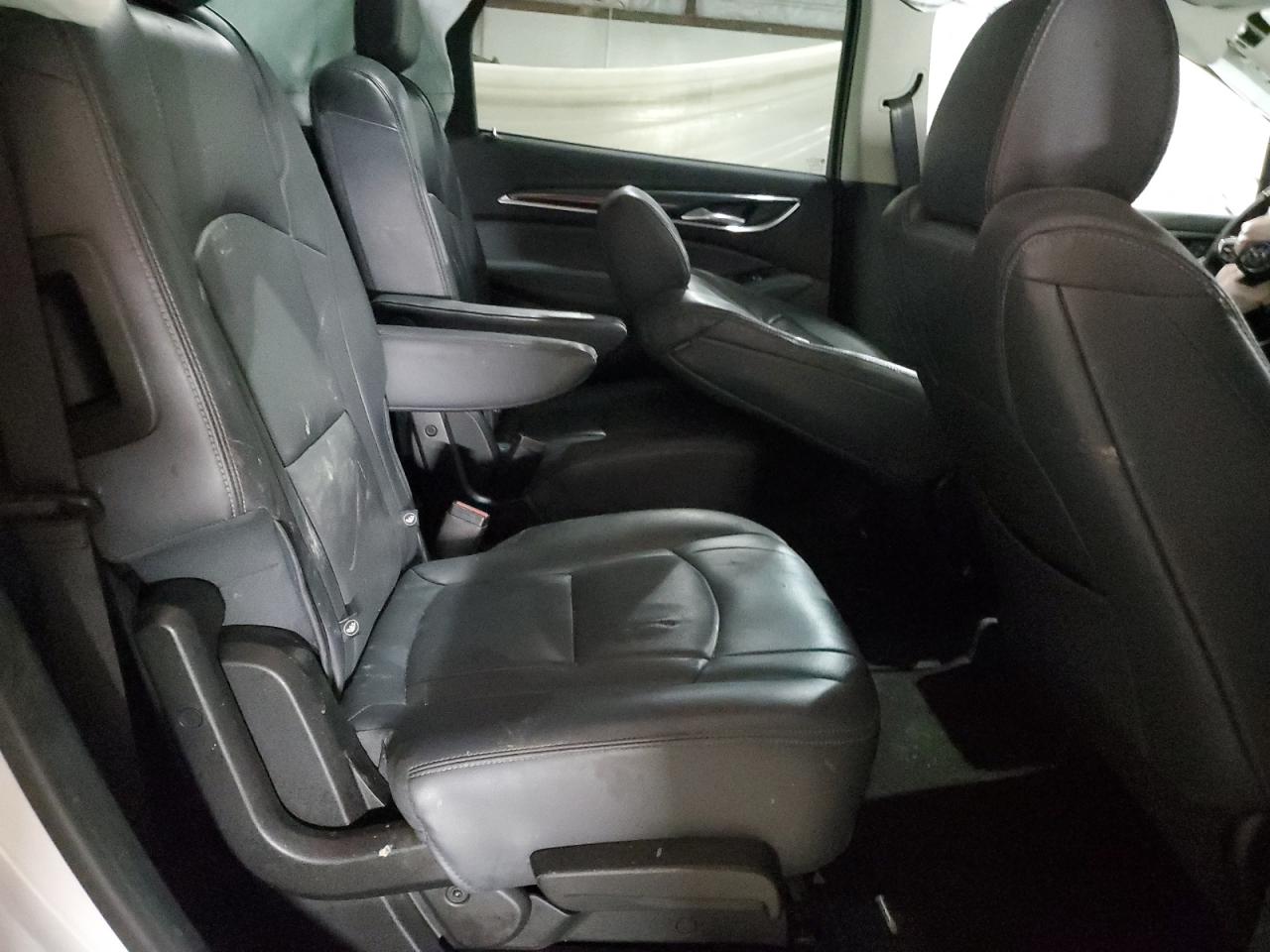 2018 Buick Enclave Essence VIN: 5GAERBKW2JJ173086 Lot: 92863765