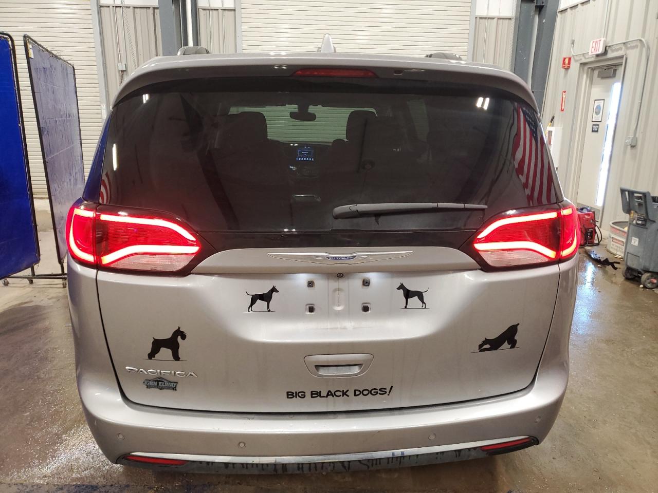 2018 Chrysler Pacifica Touring L Plus VIN: 2C4RC1EG4JR104508 Lot: 92239635