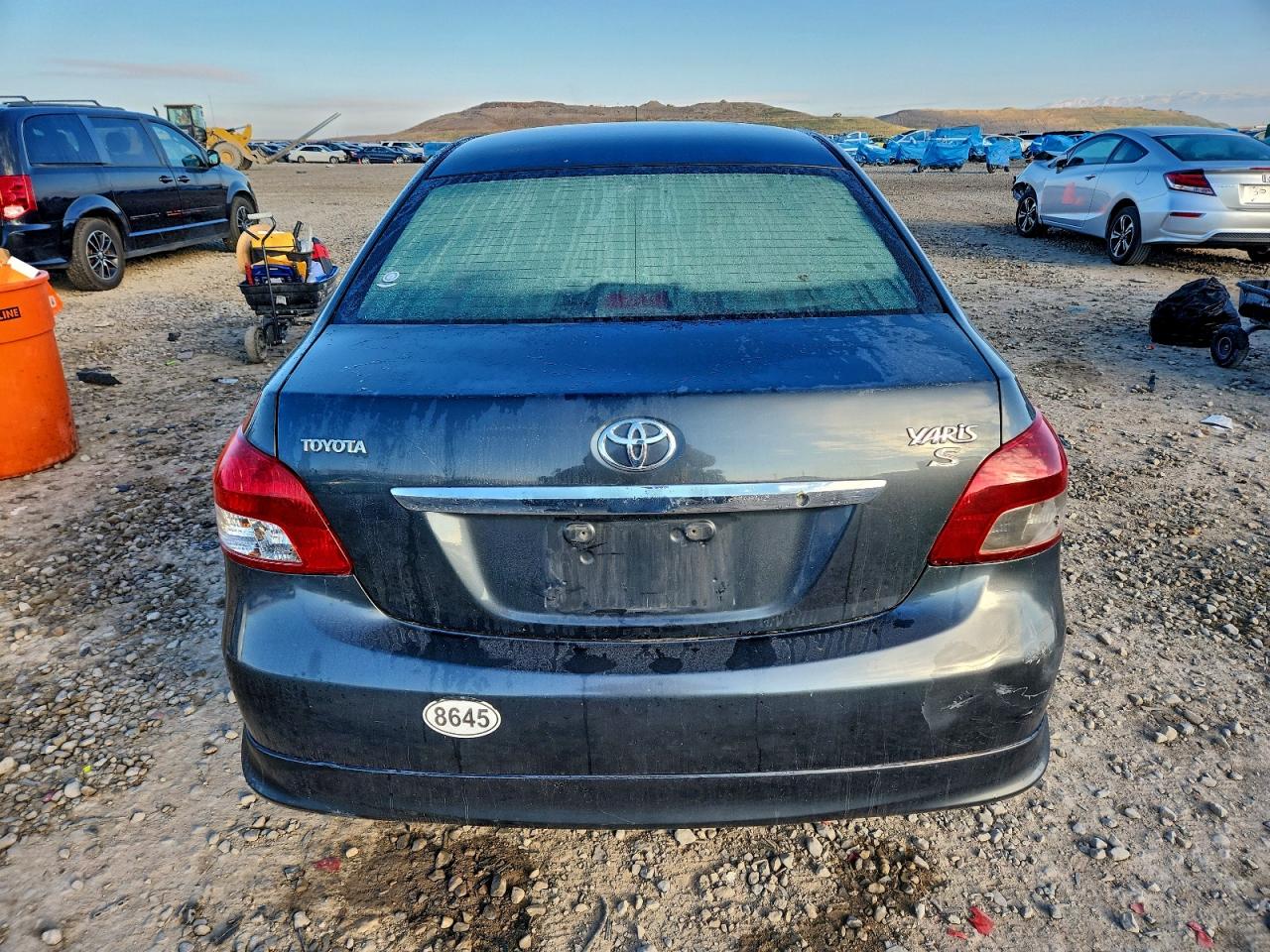 2007 Toyota Yaris VIN: JTDBT923271054853 Lot: 93535875