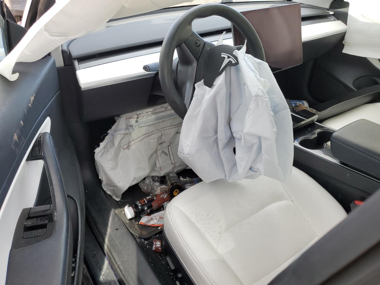 2020 Tesla Model 3 VIN: 5YJ3E1EA9LF797702 Lot: 92700985